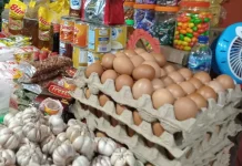 Pedagang Eceran Minta Perindagkop Waropen Gelar Pasar Murah Khusus