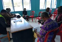 Babinsa Koramil 1709-02 Dawai Rapat Persiapan Upacara HUT RI