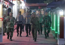 Kodim 1709/Yawa Bersama TNI-Polri Pemda Kawal HUT RI ke-81