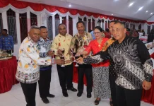 Pimpinan dan Anggota DPRK Waropen Hadiri Resepsi Kenegaraan