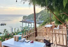 Suasana Senja Menyapa Serui: Spot Foto dengan Panorama Laut Memukau