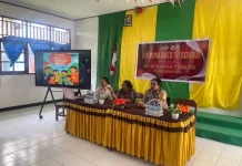 Polwan Yapen Edukasi Pelajar Cegah Kenakalan Remaja