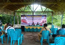 Babinsa Dawai Pemerintah Distrik Yapen Utara Pembutukan Tim Kesiapsigaan