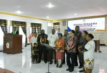 Ketua DPRK Waropen Soroti Kehadiran ASN dalam Ibadah Bulanan