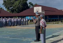 Police Go To School, Polres Waropen Edukasi Pelajar Tertib Berlalu Lintas