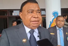 Bupati Yapen Tanggapi Laporan Kontraktor, Sebut Itu Hak Masyarakat
