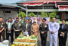 Wabup Yapen Hadiri HUT ke-81 TNI di Serui