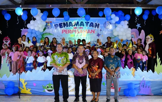 Penamatan TK Negeri Pembina Serui, Bupati Yapen Tekankan Pendidikan Dini
