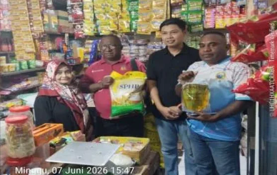 Bulog Serui Gelontorkan Beras SPHP Percepat Penyaluran Bantuan Pangan