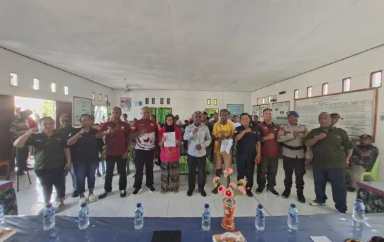 Pemkab Waropen Luncurkan Penyaluran Bansos Sembako PKH Tahap Dua