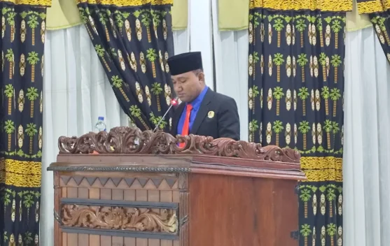 Banggar DPRK Waropen Soroti Efektivitas Anggaran Program Pengelolaan Sampah