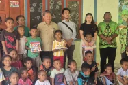 Tonny Tesar Dukung Literasi Anak lewat Rumah Baca