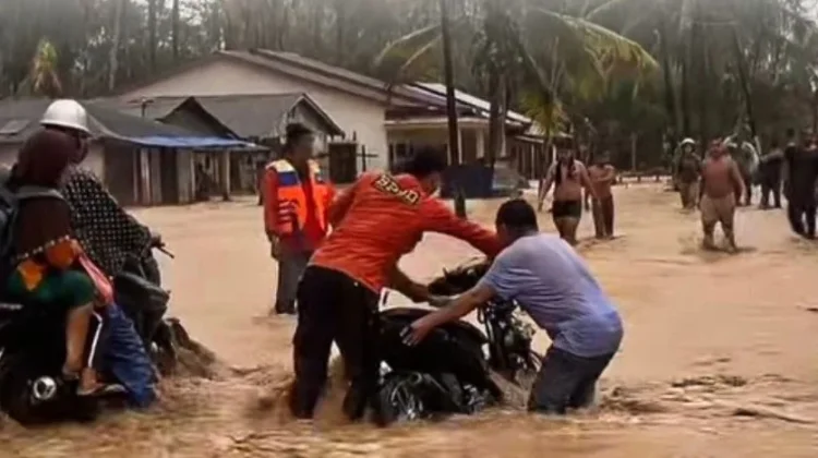 Tapteng Kembali Dikepung Banjir