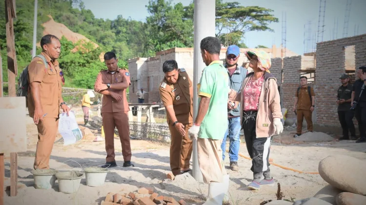 Wali Kota Sibolga Monitoring Langsung Proyek Infrastruktur Strategis