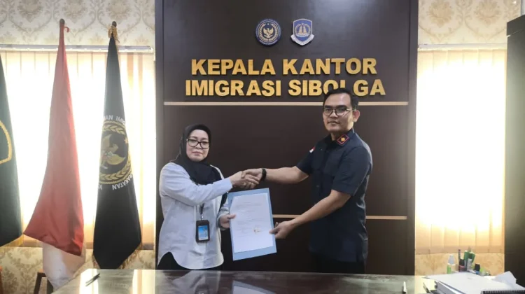 RRI Sibolga dan Imigrasi Teken MoU Penguatan Informasi