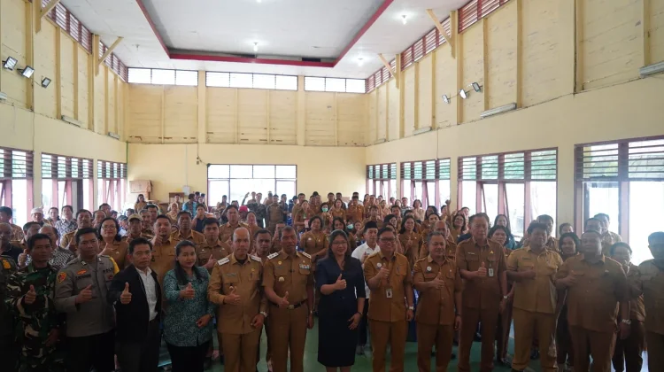 Selain Soal Sampah, Wabup Toba Minta Kades Tau Kondisi Masyarakat