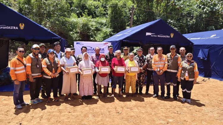 Pemkab Tapteng Terima Bantuan Kemanusiaan dari PT ASTRA Internasional