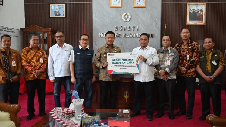 Bupati Humbahas Apresiasi Bantuan PT Inalum untuk Gereja Korban Banjir