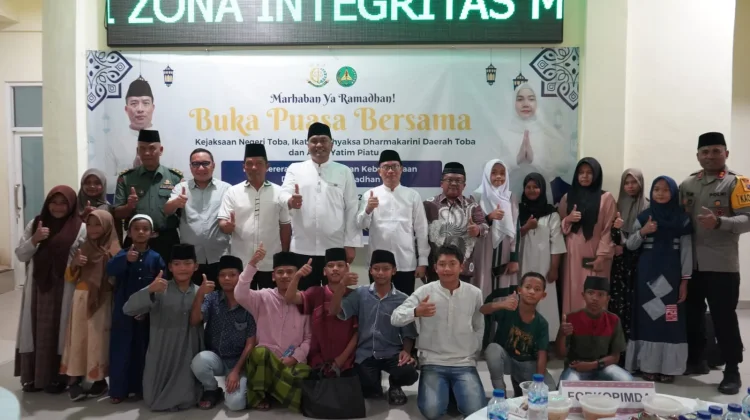 Forkopimda Buka Puasa Bersama Kejari Toba