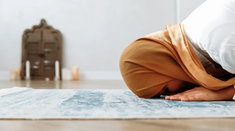 Akhir Ramadhan Tingkatkan Ibadah