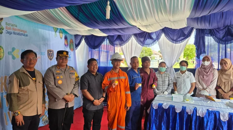 Tes Urine Sopir, Upaya Cegah Kecelakaan saat Mudik