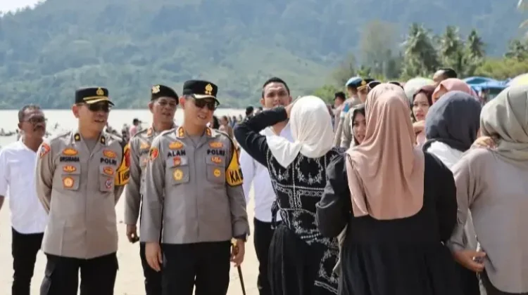 Pastikan Liburan Aman, Polres Tapteng Kerahkan 77 Personel
