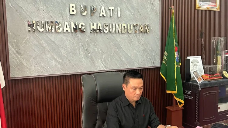 Bupati Humbahas vidcon dengan Ketua DEN bahas kunker dan pertanian modern