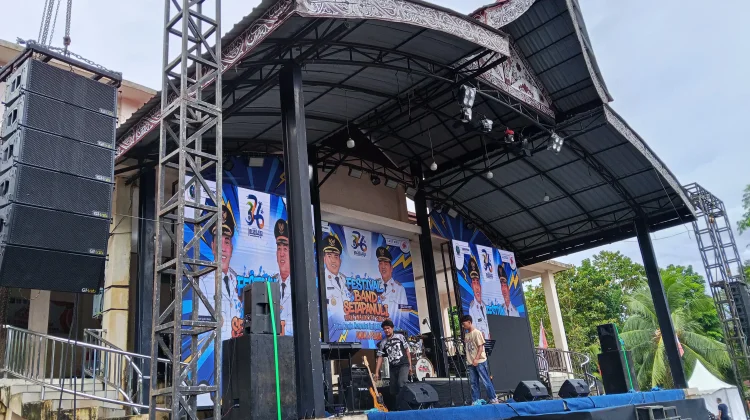 30 Band Berlaga di Festival Band HJS ke-326