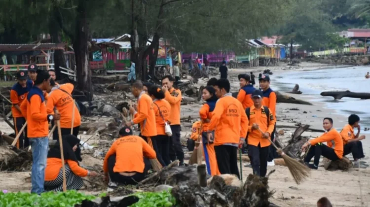Pemkab Tapteng Bersih PIP Dukung Asri