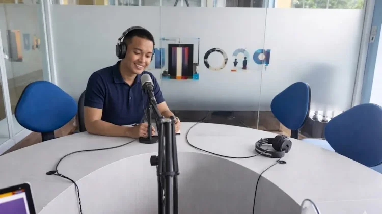 Diperkenalkan pada Anak Melalui Dongeng dan Seni Tradisi