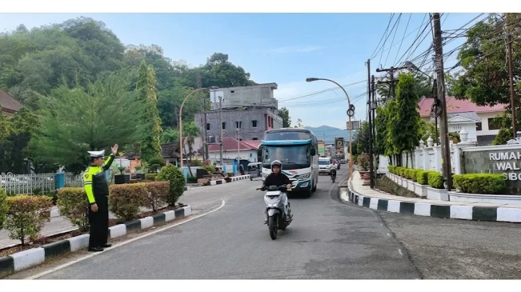 Minimnya Rambu Lalu Lintas Dikeluhkan Pengendara