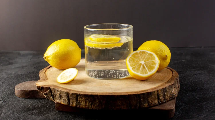 Bahaya Tersembunyi Minum Lemon Setiap Hari!