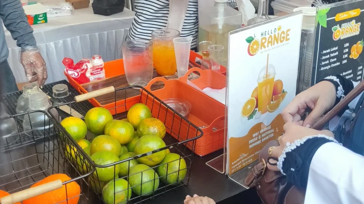 Jeruk Peras menjadi Minat Masyarakat disaat Cuaca Panas
