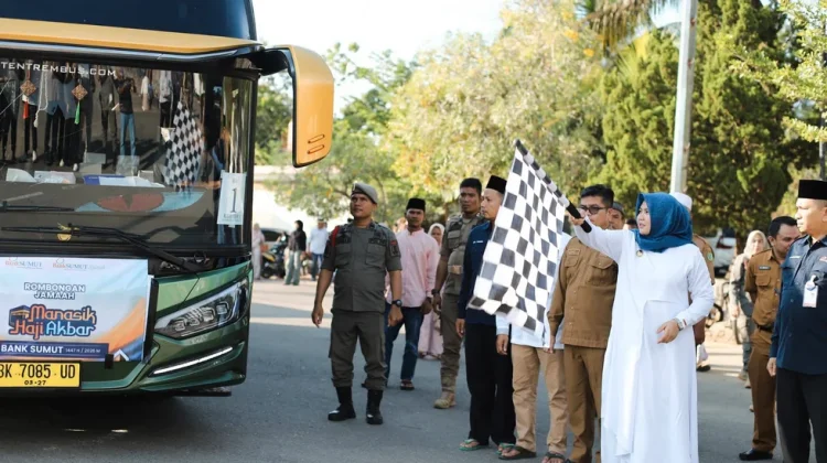 Wabup Madina Lepas 133 Jemaah Manasik Haji
