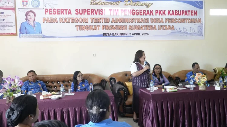 Ketua TP PKK Humbahas Supervisi Tertib Administrasi di Desa Baringin