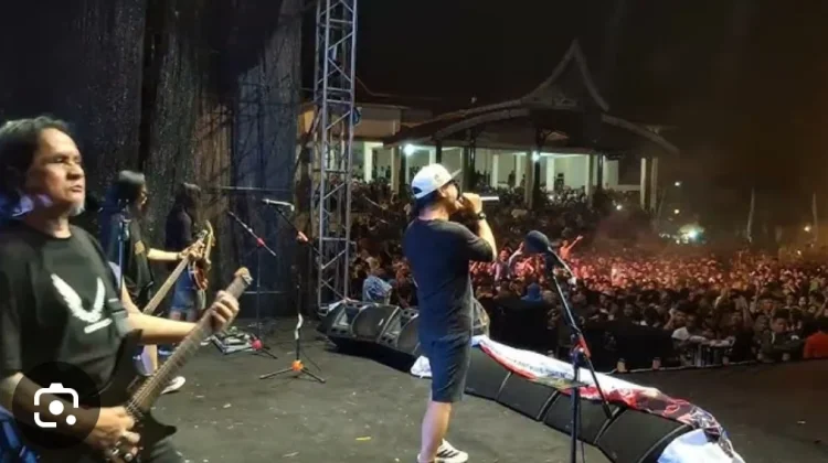 Jamrud "Bius" Warga Sibolga