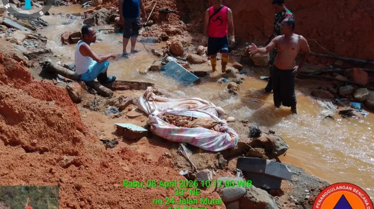 Warga Temukan Sejumlah Jenazahh di Lokasi Bencana