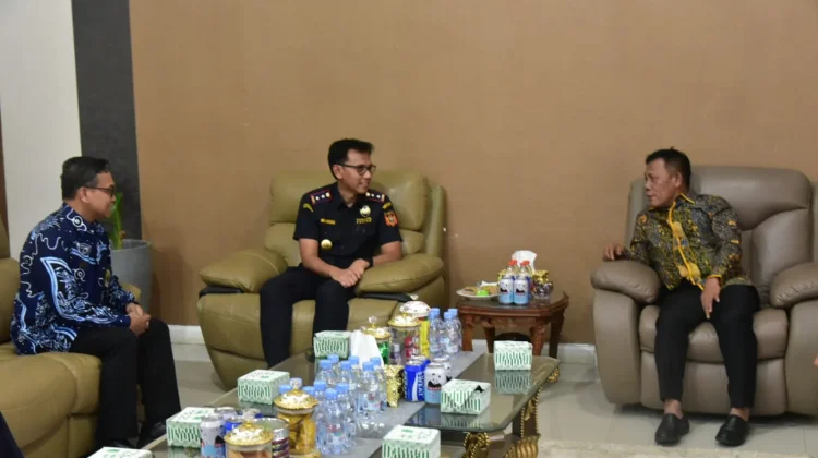 Bupati Masinton Bangun Kemitraan untuk Tingkatkan PAD Tapteng
