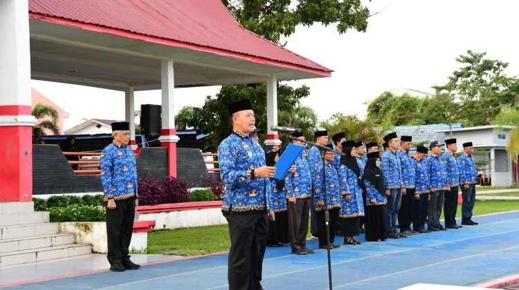 Wabup Tapteng Tekankan Disiplin ASN pada Apel Kesadaran Nasional
