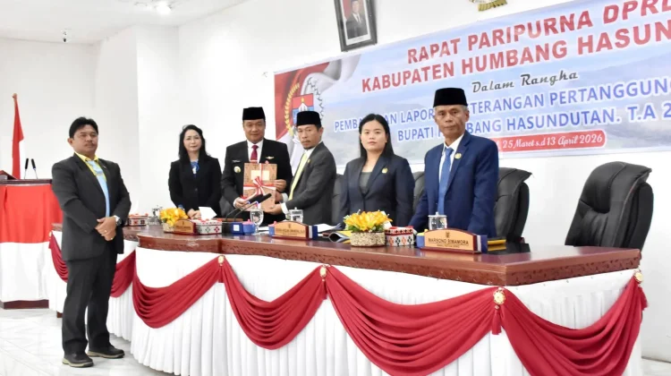 DPRD Humbahas sampaikan rekomendasi atas LKPj Bupati Tahun 2025