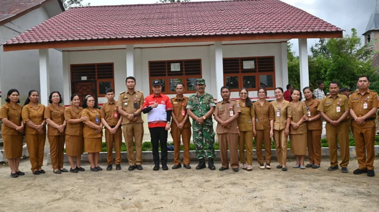 Bupati Humbahas Lakukan Peletakan Batu Pertama Pembangunan KDMP Desa Pansur Batu