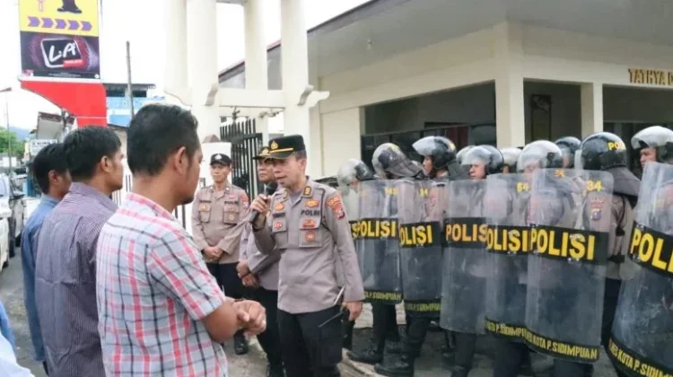 Polres Padangsidimpuan Gelar Simulasi Sispam Mako jelang Mayday
