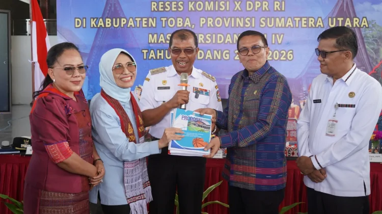 Pemkab Toba Sampaikan Sejumlah Permohonan Terutama Sektor Pendidikan Kepada DPR