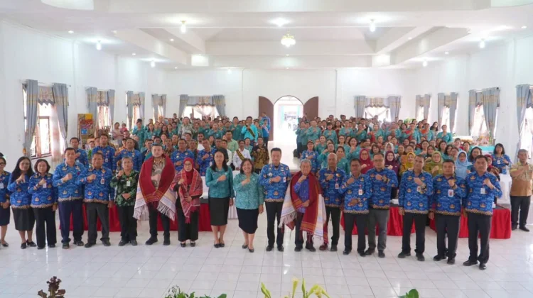 Bupati Humbahas Hadiri Supervisi Desa Percontohan Tingkat Provsu