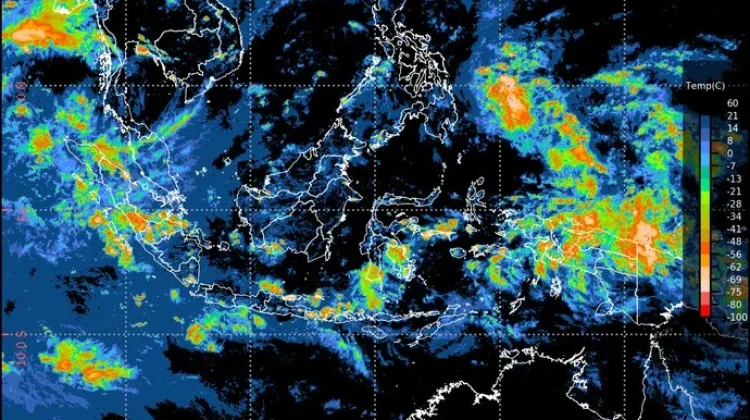 Cuaca Sibolga dan Tapteng Didominasi Hujan Ringan
