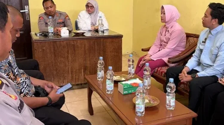 Kapolres Padangsidimpuan Tinjau Operasional Dapur SPPG