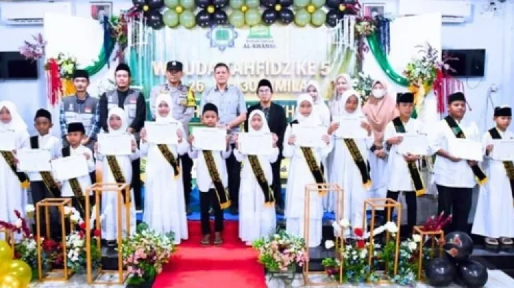 Pemkab Tapteng Hadiri Wisuda Tahfidz Rumah Qur'an Al Khansa