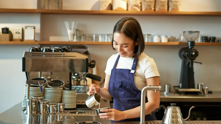 Peluang UMKM di Balik Kopi Susu