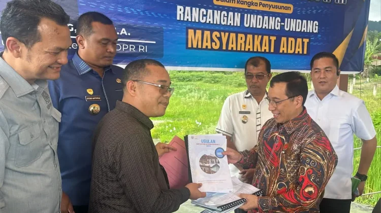 Pemda Humbahas Ikuti Kunjungan Kerja Baleg DPR RI di Toba