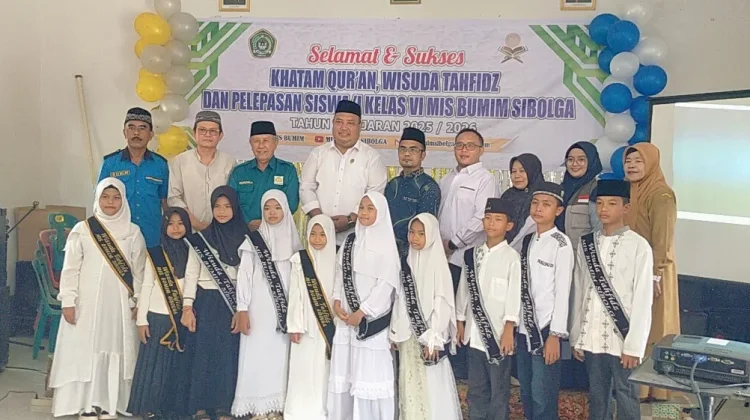 Haru dan Bangga, MIS BUMIM Wisuda Tahfiz Qur'an